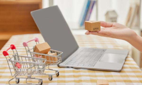 纵观华夏 跨境电商打通商品全球销路